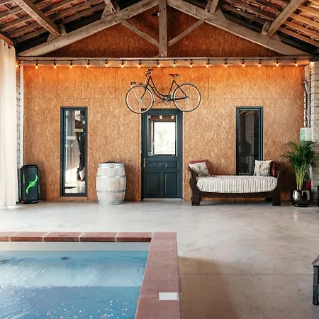 De L Olivier * Poulan-Pouzols