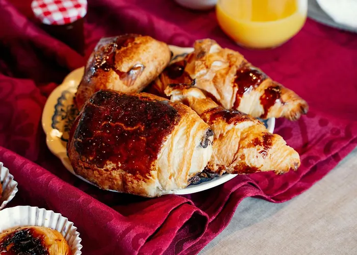 De L Olivier * Poulan-Pouzols